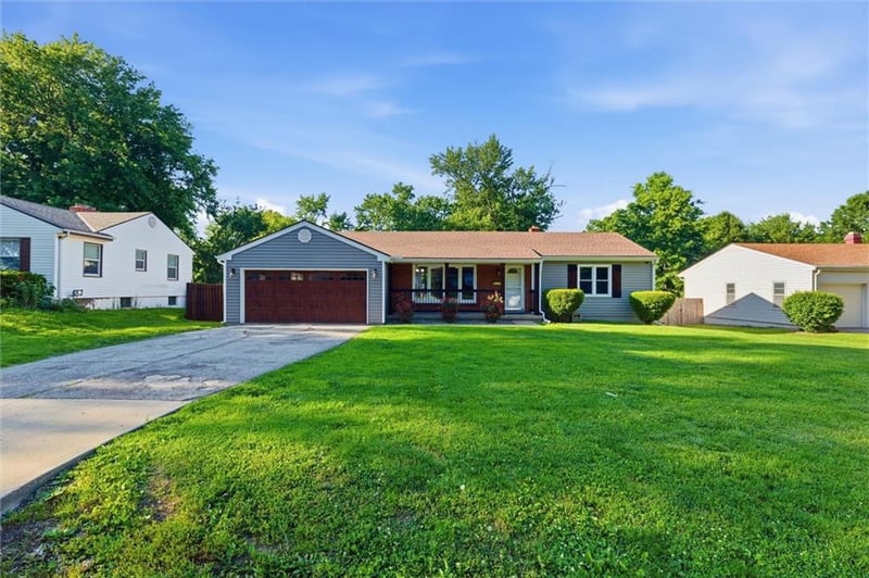 9708 E 71st Ter, Raytown, MO 64133