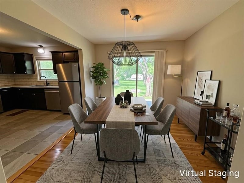 7413 Hedges Ave, Raytown, MO 64133