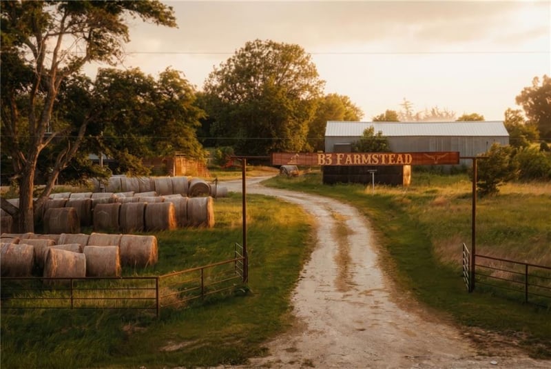 29040 Bethel Church Rd, Paola, KS 66071