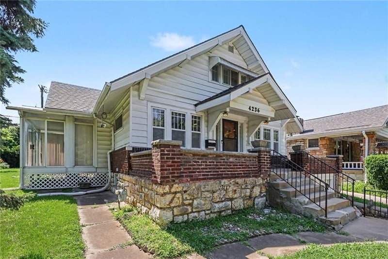 4236 Genessee St, Kansas City, MO 64111