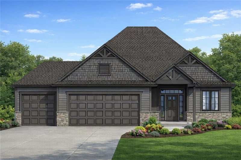 803 Savannah Ct, Greenwood, MO 64034