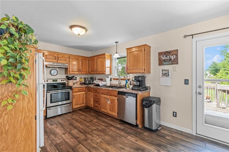 8514 NE 107th Ter, Kansas City, MO 64157