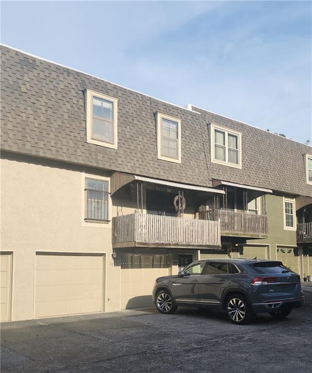 111 Bannister Rd #2, Kansas City, MO 64114