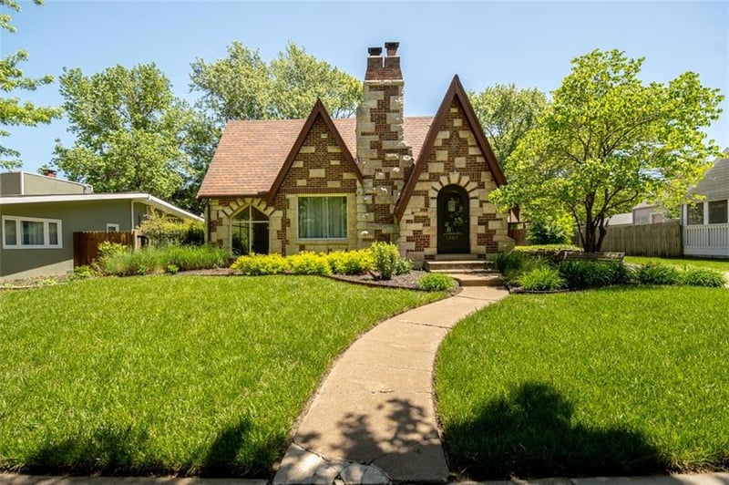 1209 Hickory St, Ottawa, KS 66067