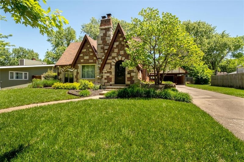 1209 Hickory St, Ottawa, KS 66067