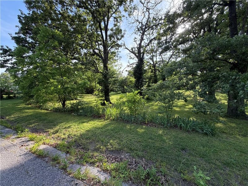 Galena Ave, Galena, KS 66739