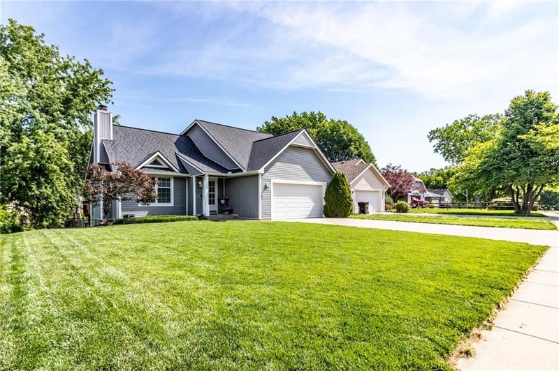 409 Quail Trl, Warrensburg, MO 64093
