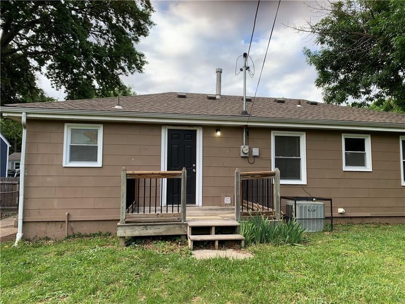 6129 Georgia Ave, Kansas City, KS 66104