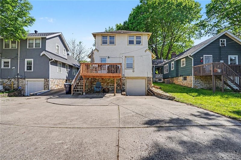 728 63rd Ter, Kansas City, MO 64110
