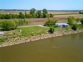 32073 Parma Dr, Oregon, MO 64473