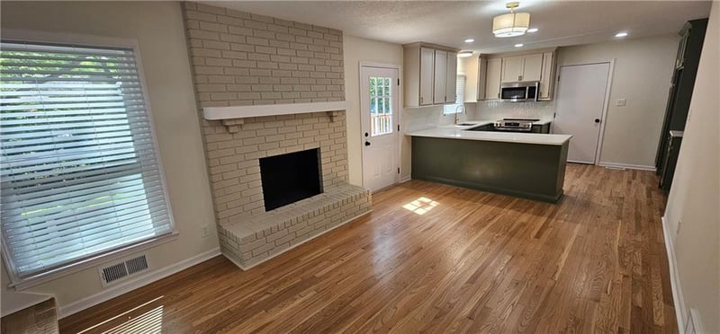 13013 Bristol Ave, Grandview, MO 64030