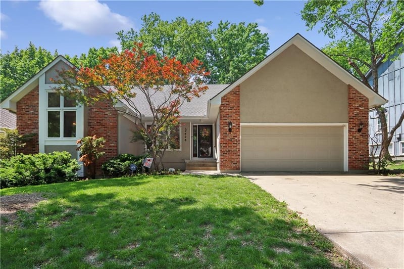 12428 Lamar Ave, Leawood, KS 66209