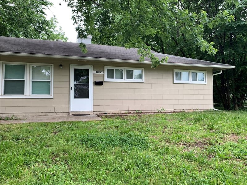 10821 Bennington Ave, Kansas City, MO 64134