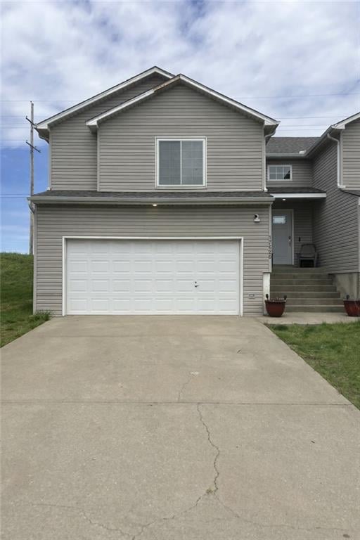 17620 W 111th Pl, Olathe, KS 66061