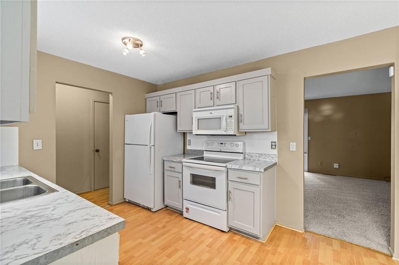 5707 N Oregon Ave, Kansas City, MO 64151