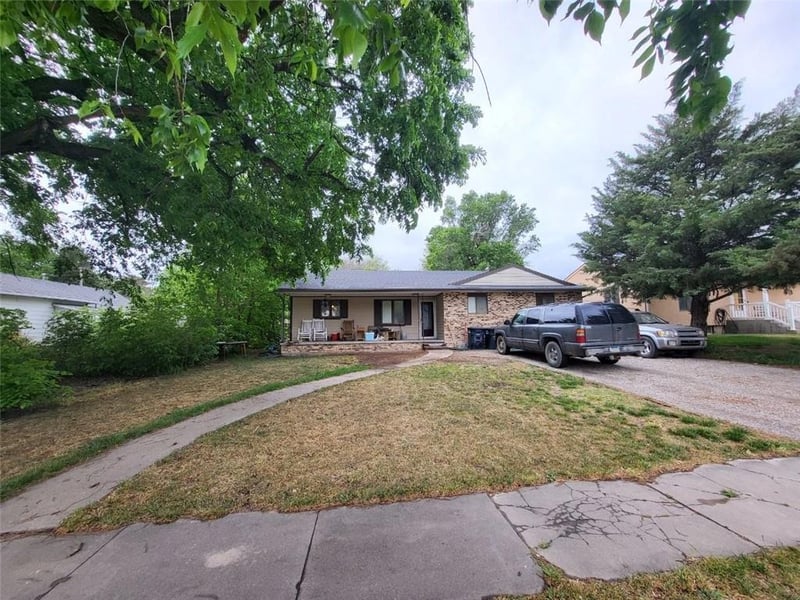 317 Main St, Cimarron, KS 67835