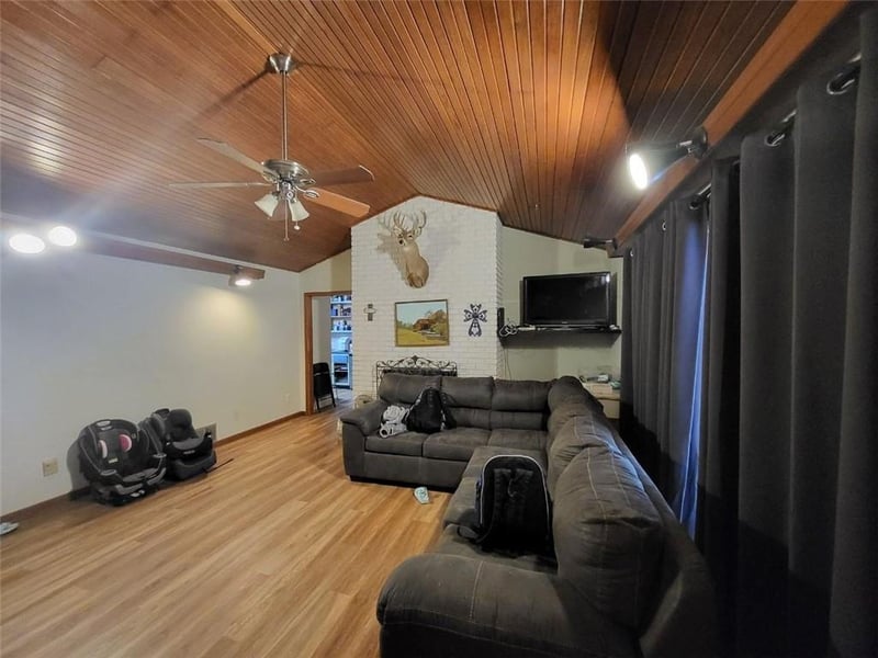 317 Main St, Cimarron, KS 67835