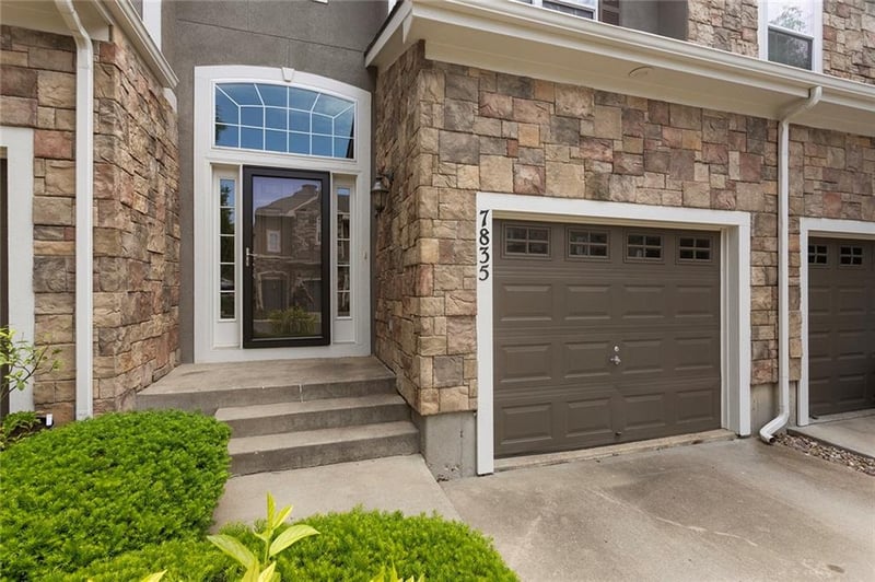 7835 158 Ct, Overland Park, KS 66223