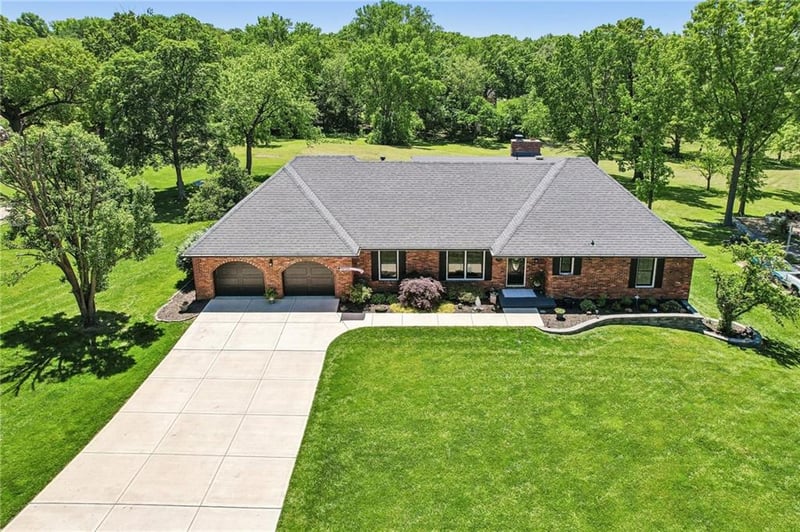 12343 Merion Dr, Kansas City, KS 66109