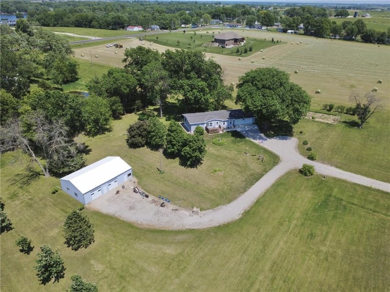 800 Grandview Crest N/A, Trenton, MO 64683