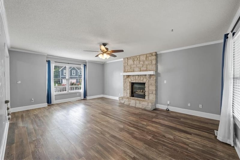 29604 185th St, Gardner, KS 66030