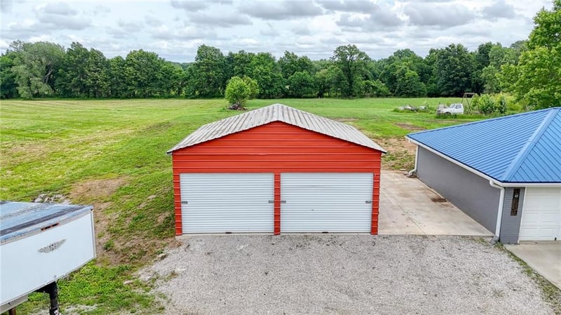 1679 800 Rd, Holden, MO 64040