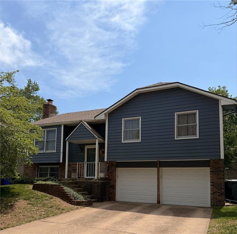 16305 125th St, Olathe, KS 66062