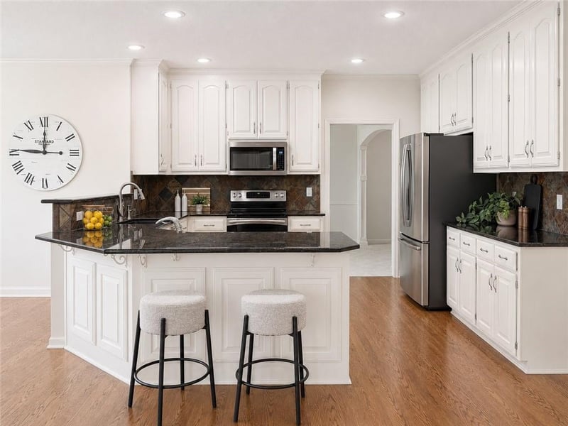 13902 W 71 Ter, Shawnee, KS 66216