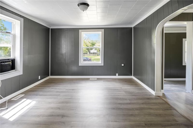 325 Lake St, Marceline, MO 63658