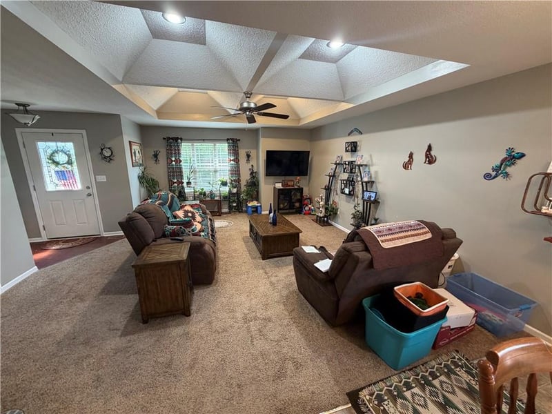 1208 Half Day Dr, Warrensburg, MO 64093