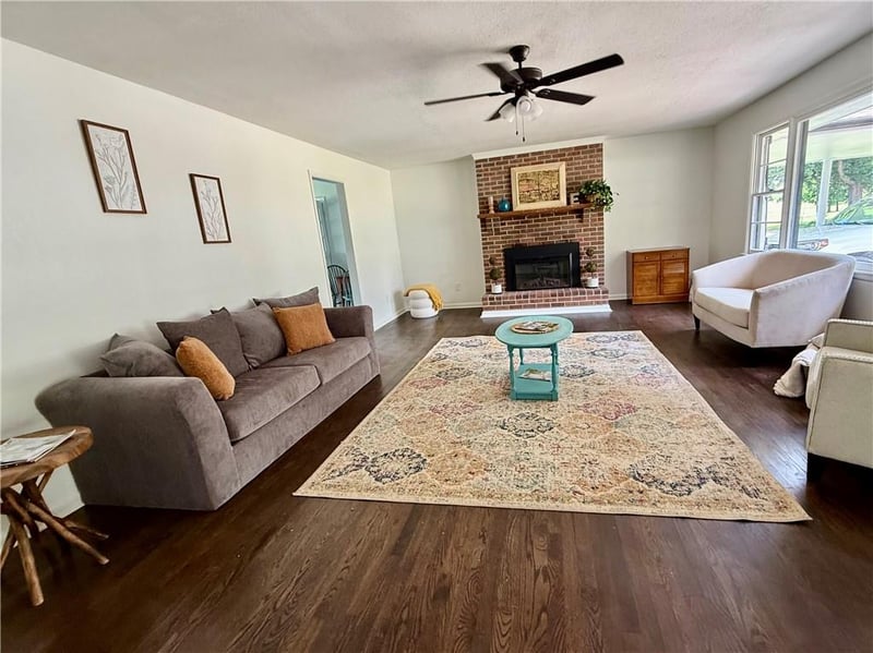 503 Hickory St, Richmond, MO 64085