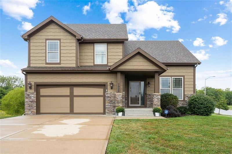 7920 105th St, Kansas City, MO 64157