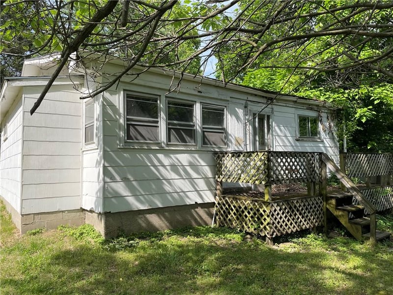 3627 41st St, Kansas City, MO 64117