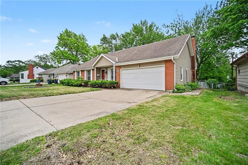 6213 109th Ter, Kansas City, MO 64134