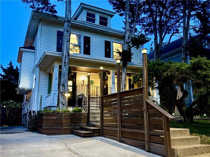 3807 Wyoming St, Kansas City, MO 64111