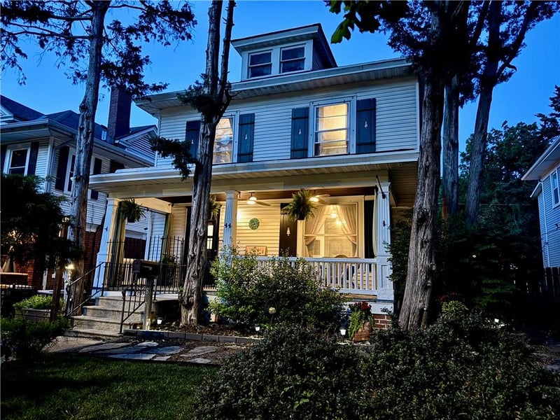 3807 Wyoming St, Kansas City, MO 64111