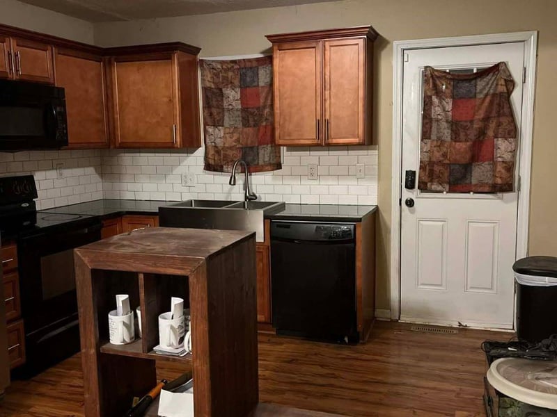 15201 E 48th Ter, Kansas City, MO 64136