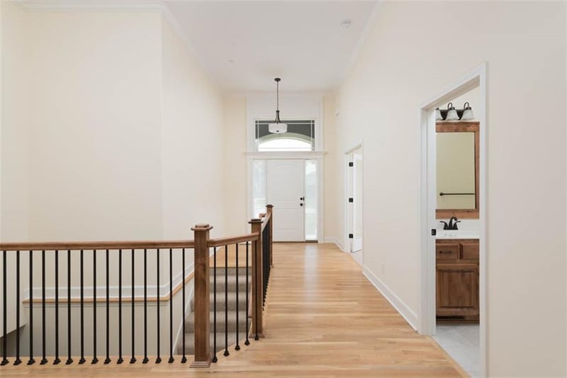 4906 NE 105th St, Kansas City, MO 64156