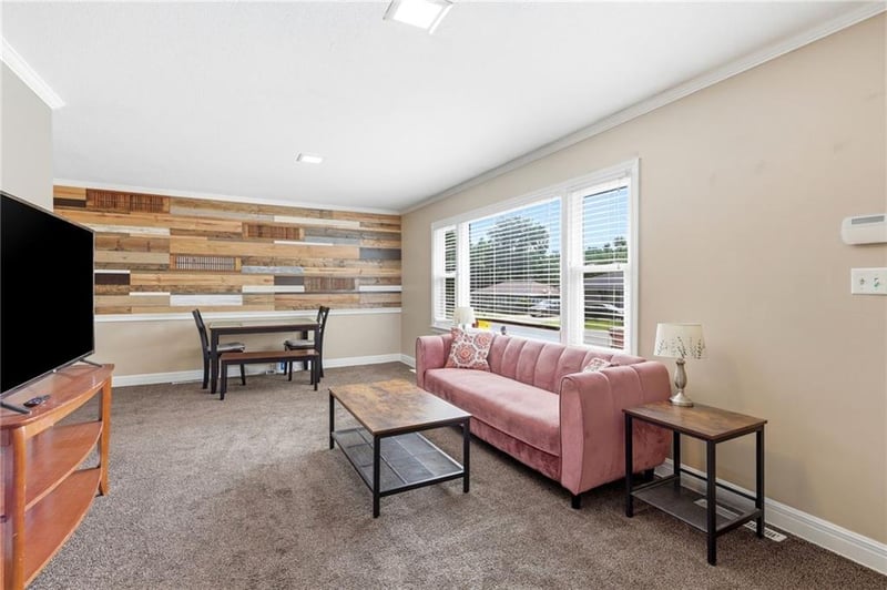 3412 S Crisp Ave, Independence, MO 64052