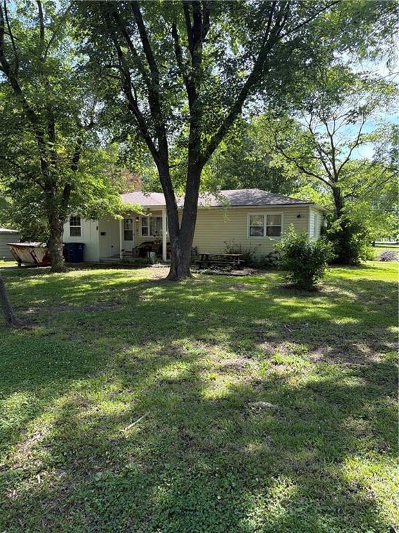 1506 S Ashby Ave, Chanute, KS 66720