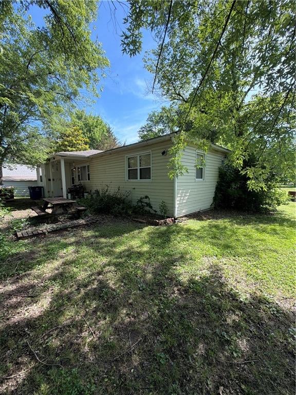 1506 S Ashby Ave, Chanute, KS 66720