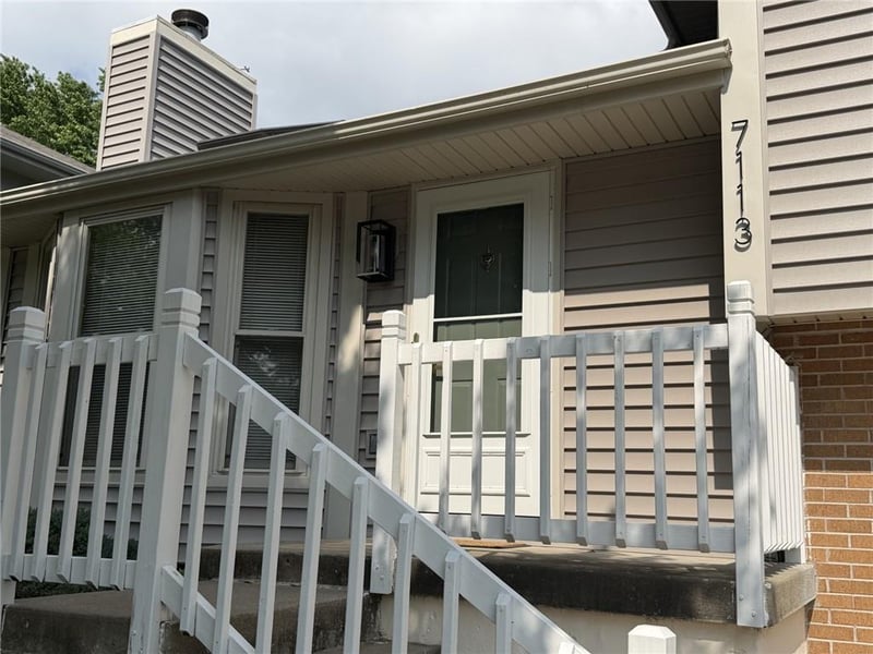 7113 Atkins Ave, Kansas City, MO 64152