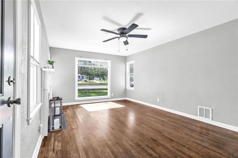 7130 The Paseo Blvd, Kansas City, MO 64132