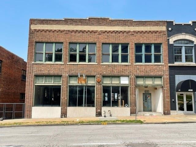 404 Admiral Blvd, Kansas City, MO 64106