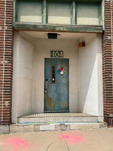 404 Admiral Blvd, Kansas City, MO 64106