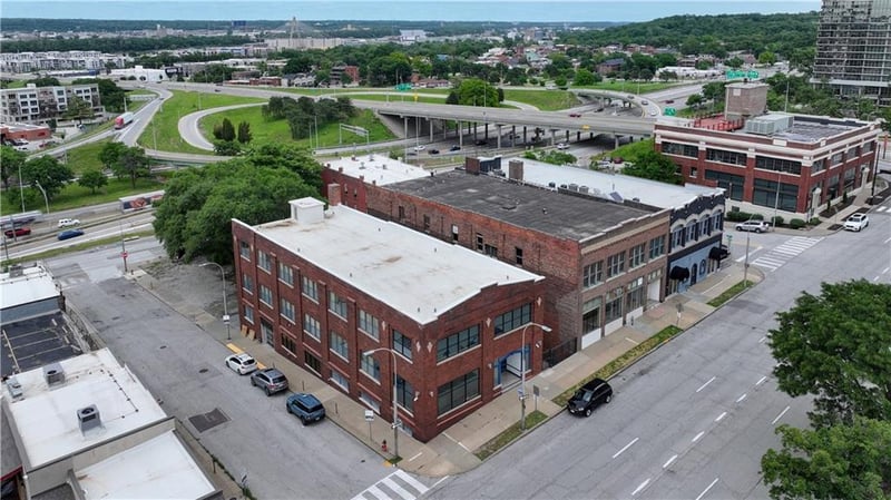 404 Admiral Blvd, Kansas City, MO 64106