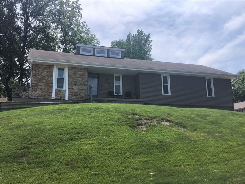 3101 71st Ter, Gladstone, MO 64119