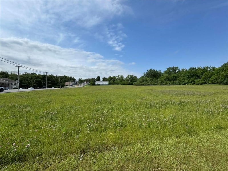N Main St, Maryville, MO 64468