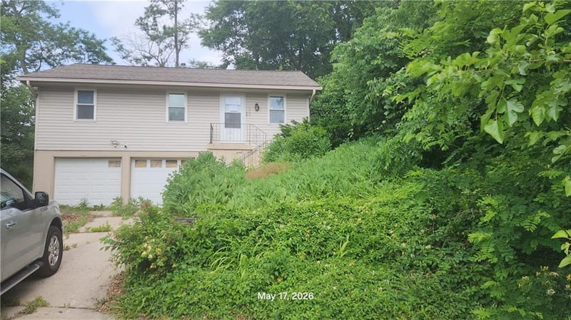 4308 Bellaire Ave, Kansas City, MO 64117
