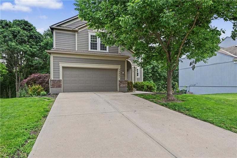 15667 Blackfoot St, Olathe, KS 66062